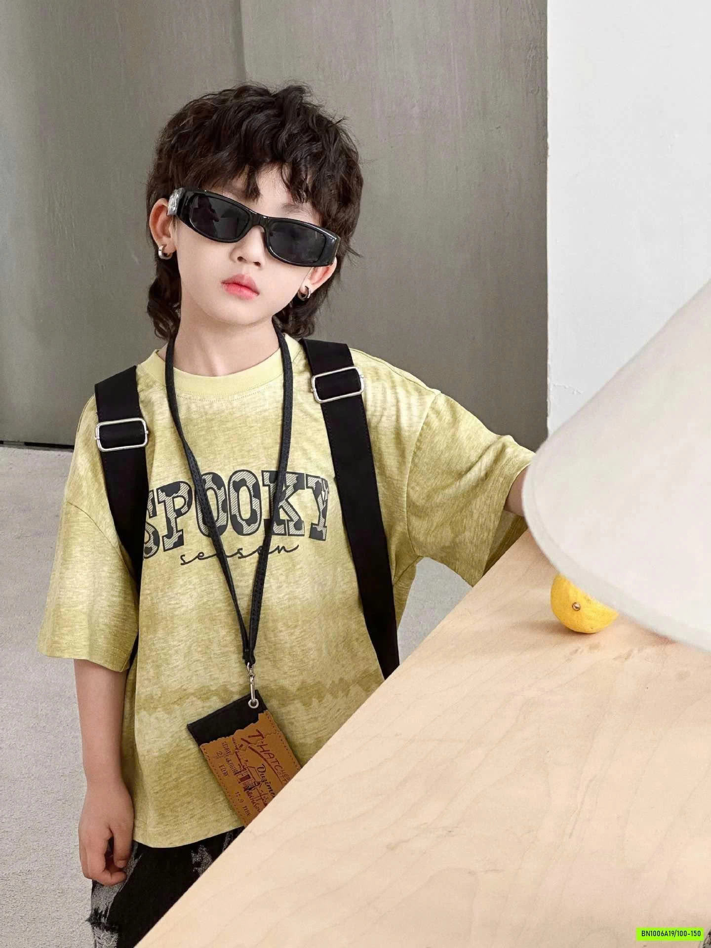 ÁO VÀNG LOANG MIX SHORT JEANS RÁCH