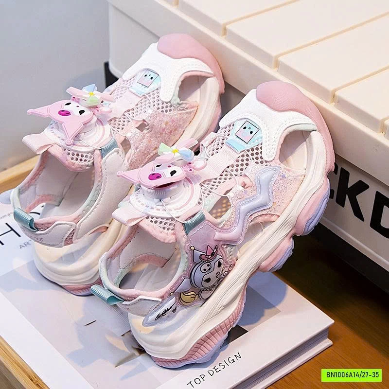 SANDAL BỊT MÕM KUROMI