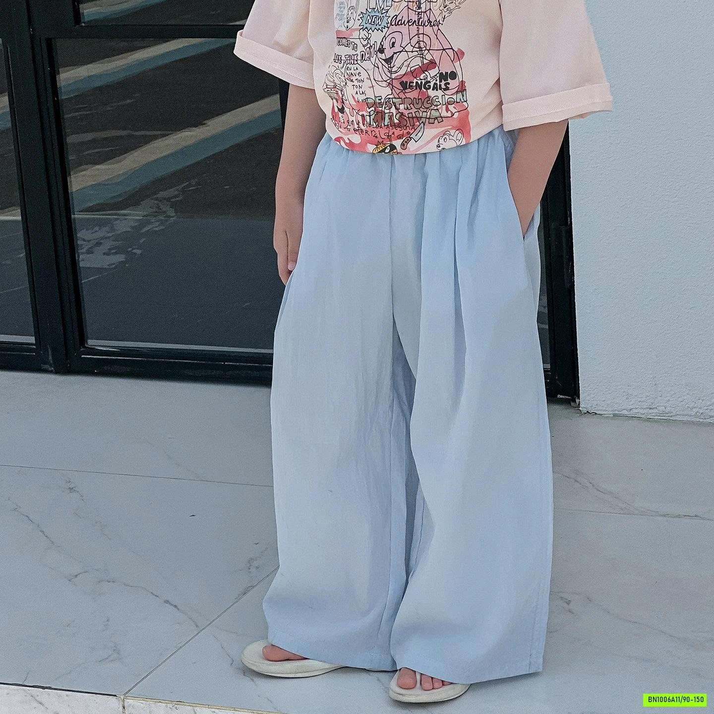 ÁO HỒNG MIX QUẦN SUÔNG XANH