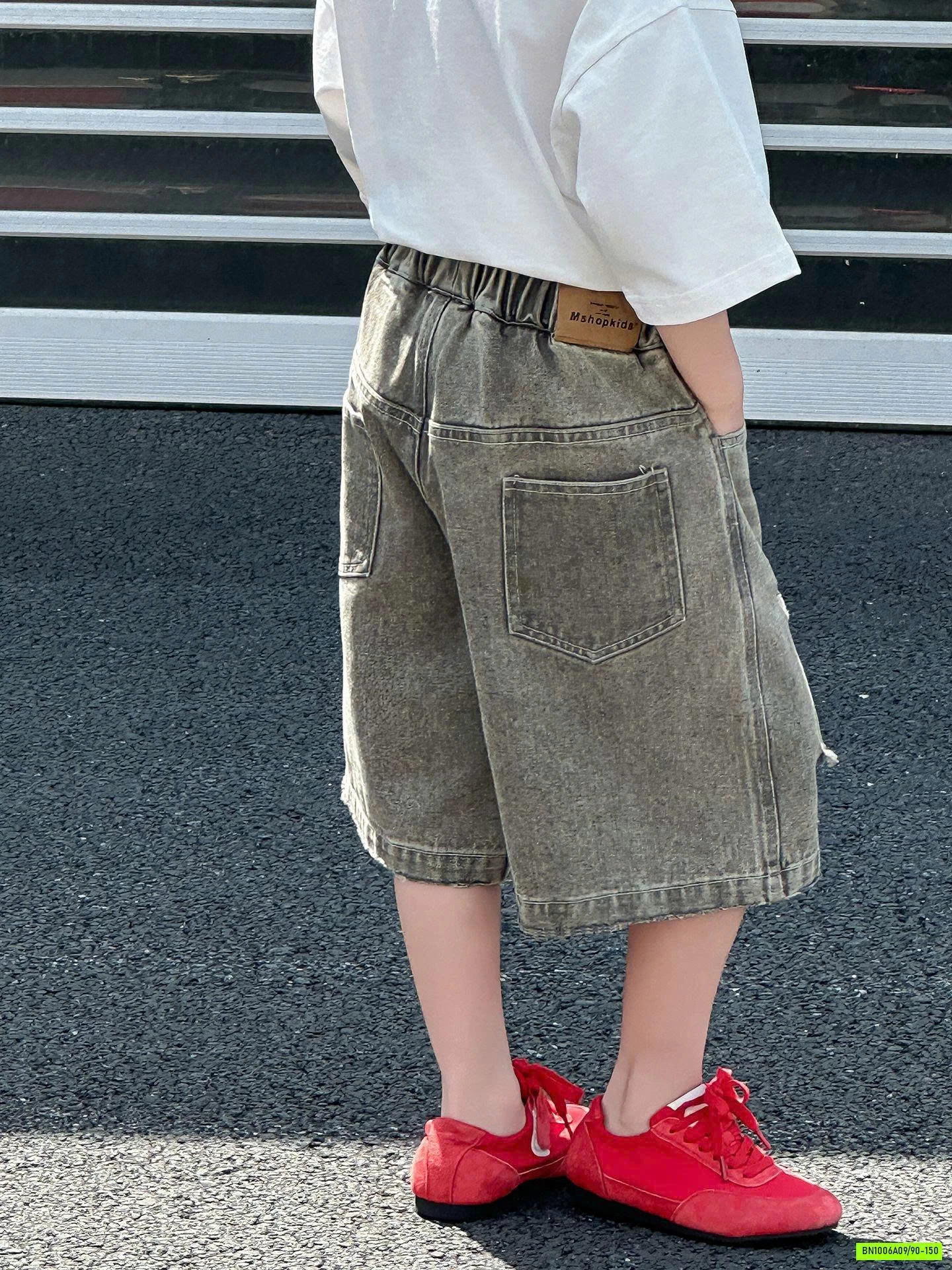 ÁO THUN MIX JEANS RÁCH GỐI