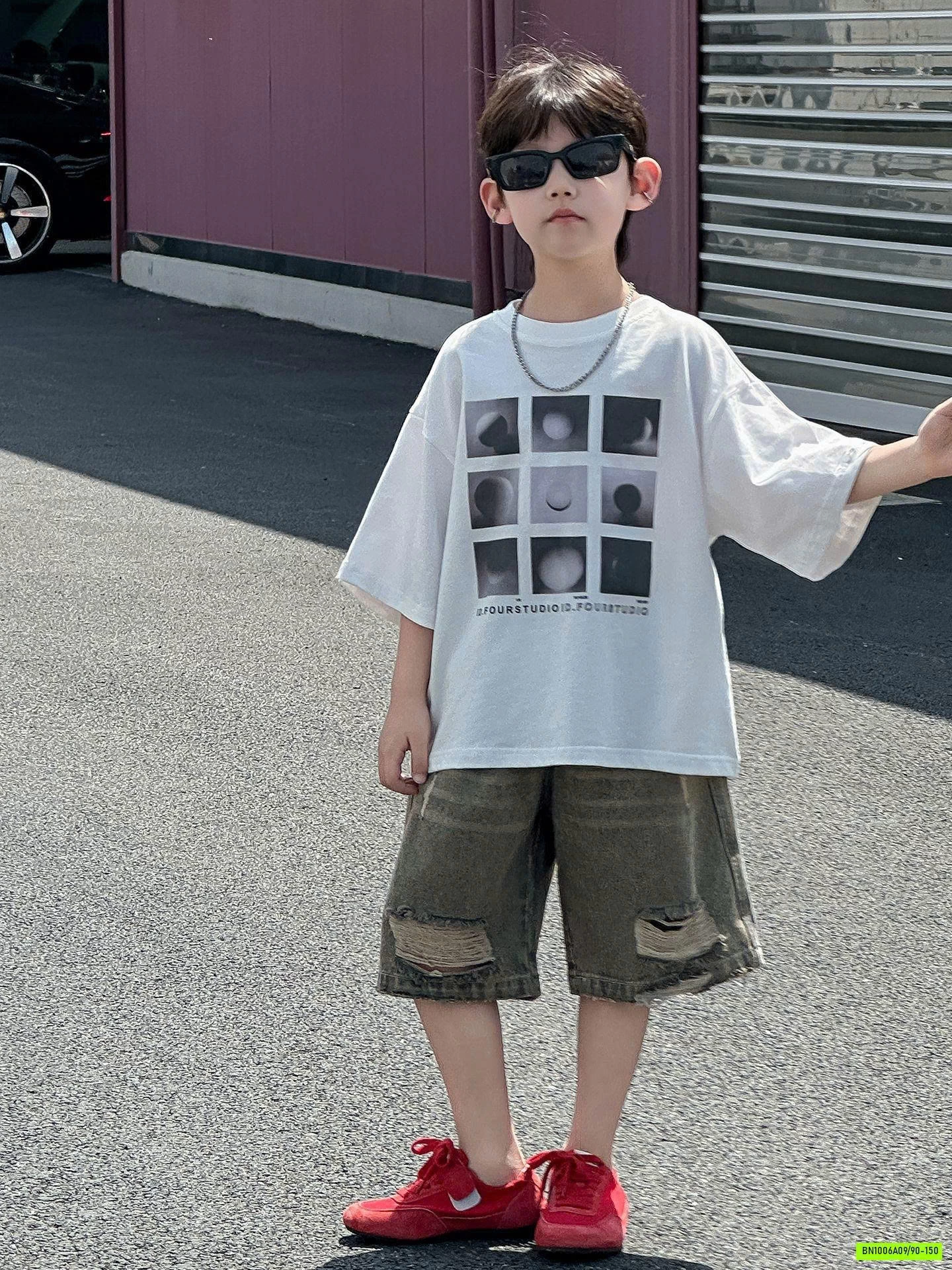 ÁO THUN MIX JEANS RÁCH GỐI