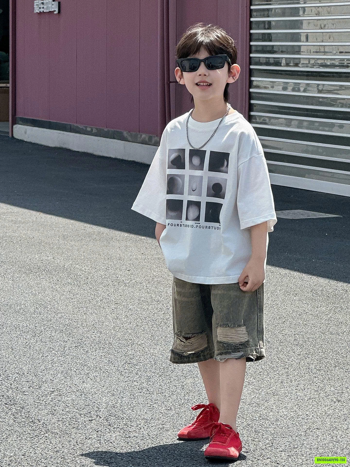 ÁO THUN MIX JEANS RÁCH GỐI