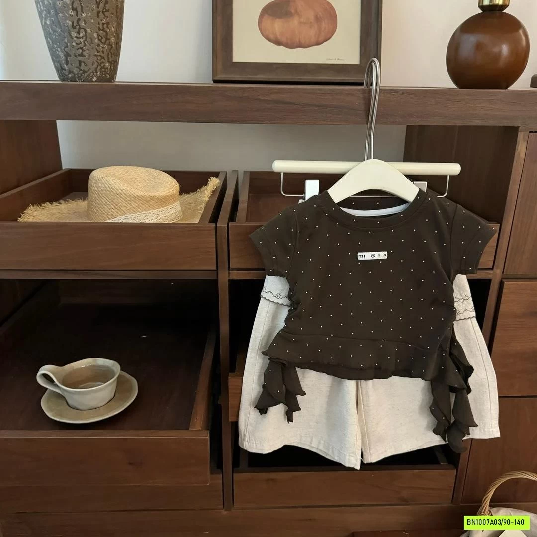 SÉT ÁO CHẤM BI NÂU MIX QUẦN SUÔNG THÊU