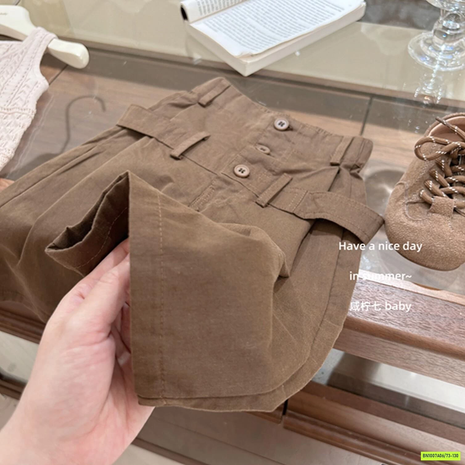 MONTOGHI SÁT NÁCH MIX SHORT NÂU TBABY