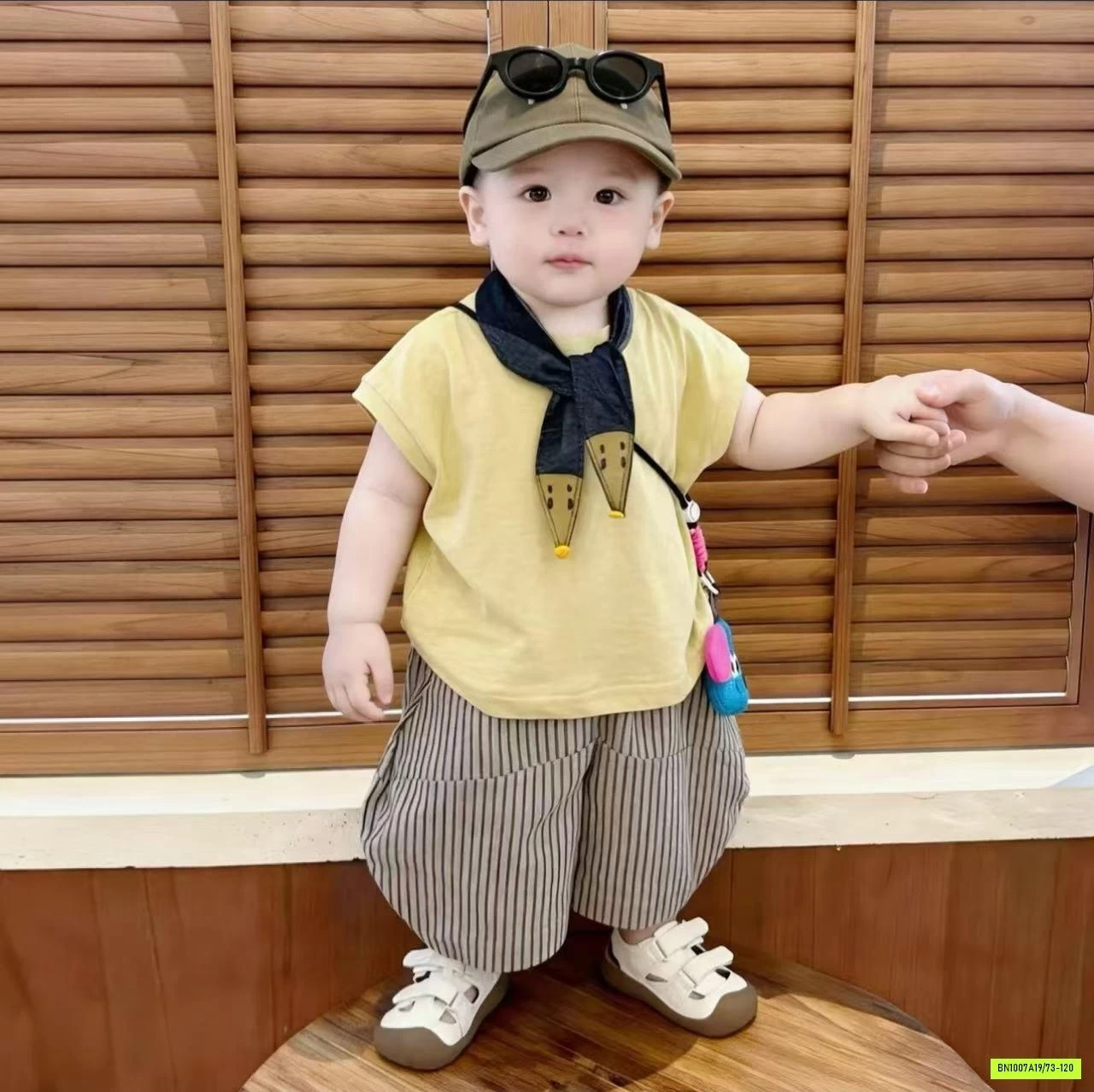 SÉT TANKTOP VÀNG MIX QUẦN SỌC