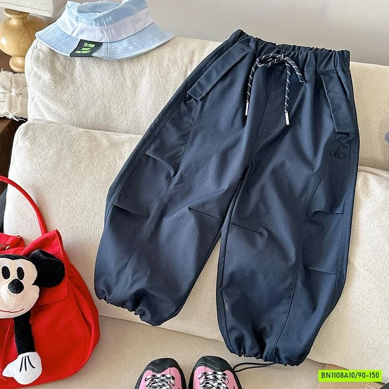 QUẦN BOM THÔ MỀM THÊU CHỮ