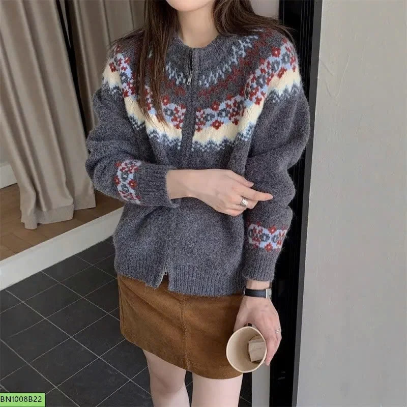 ÁO LEN HỌA TIẾT THỔ CẨM