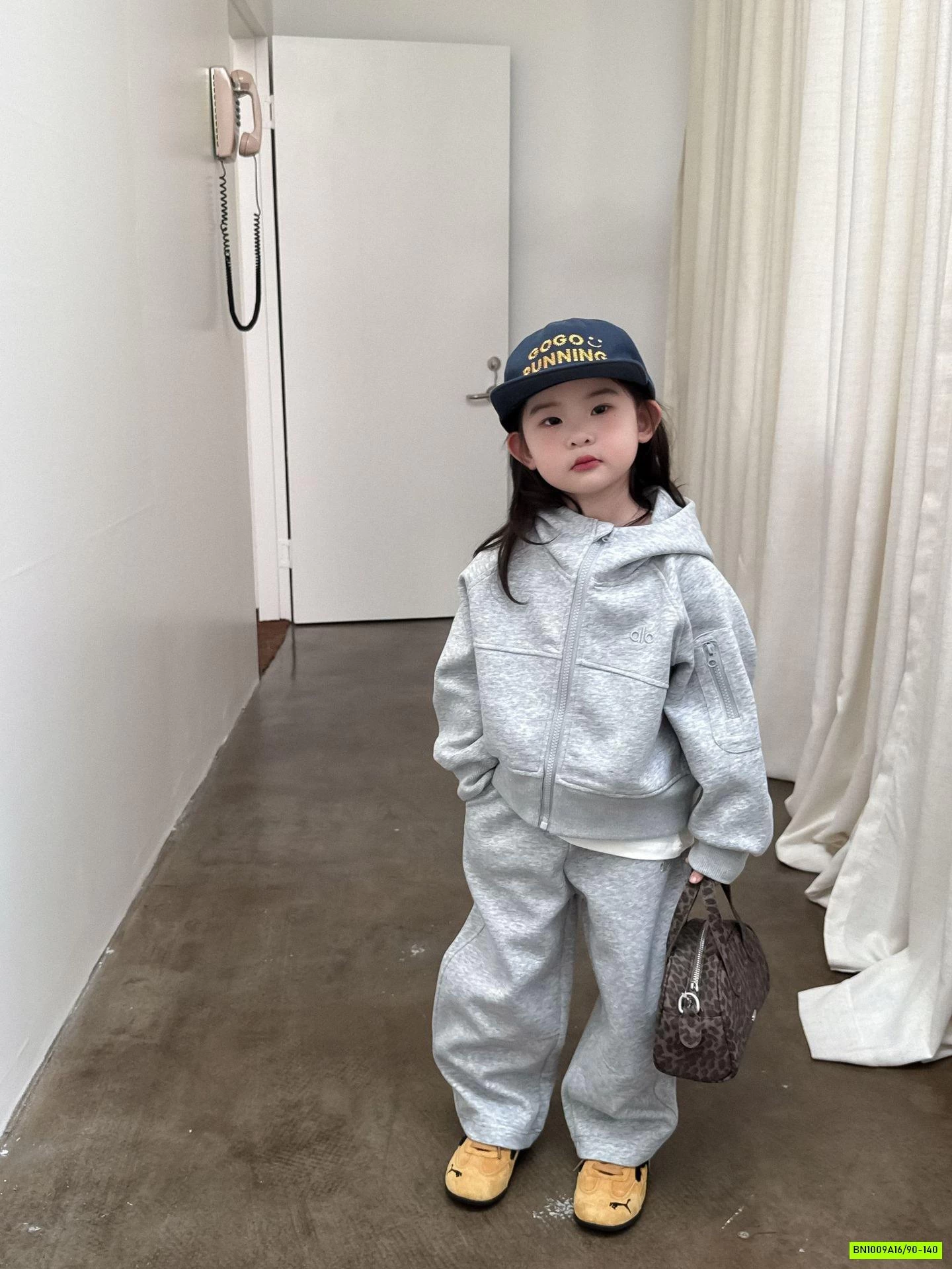 SÉT BỘ ÁO KHOÁC LIỀN MŨ XÁM