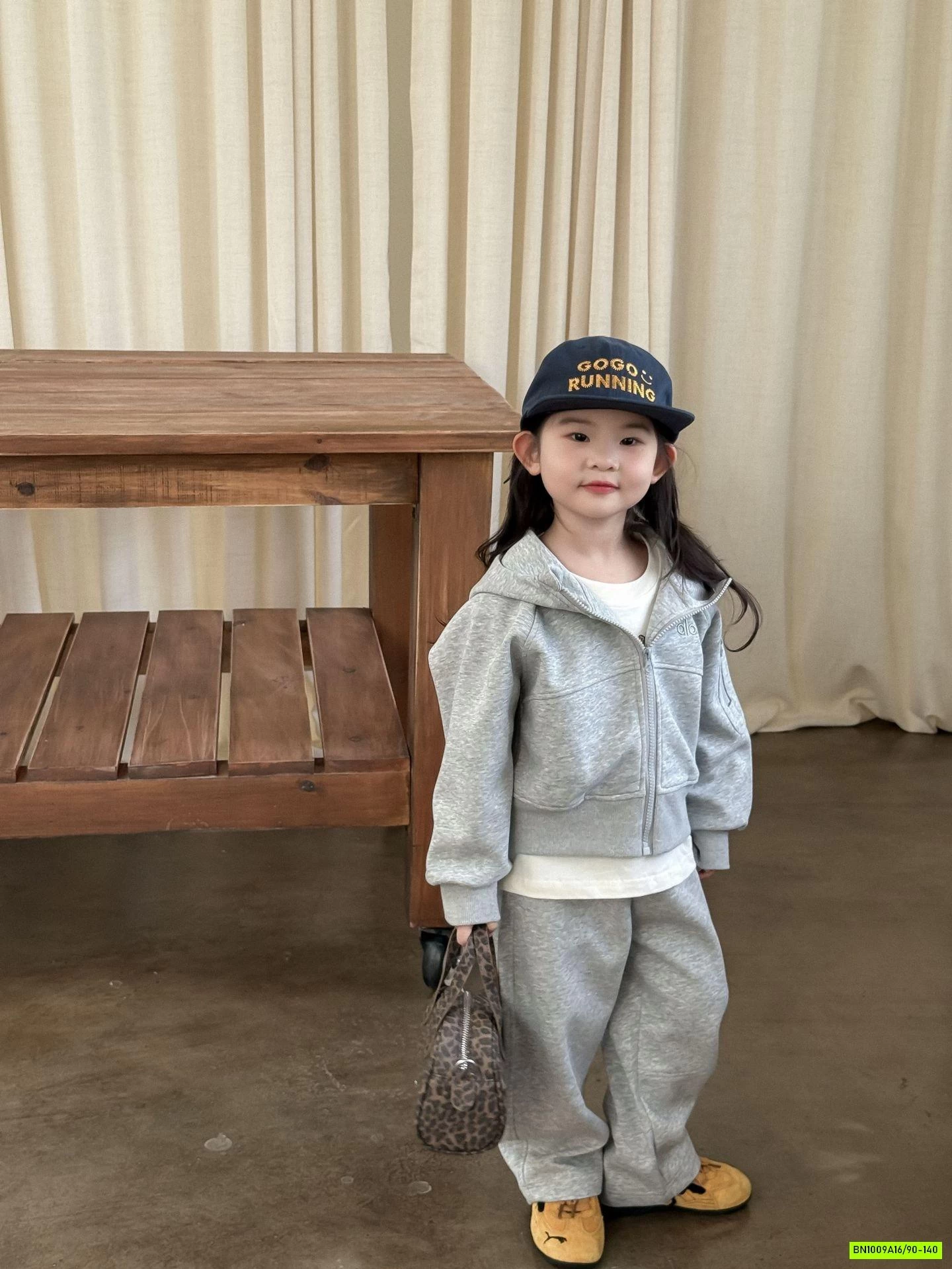 SÉT BỘ ÁO KHOÁC LIỀN MŨ XÁM