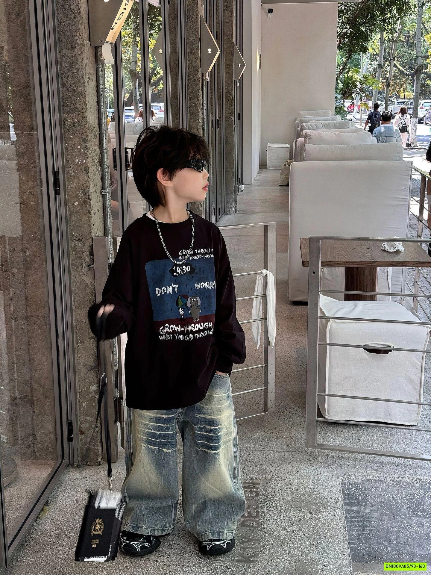 ÁO THUN IN HÌNH VÀ CHỮ NGHỘ NGHĨNH