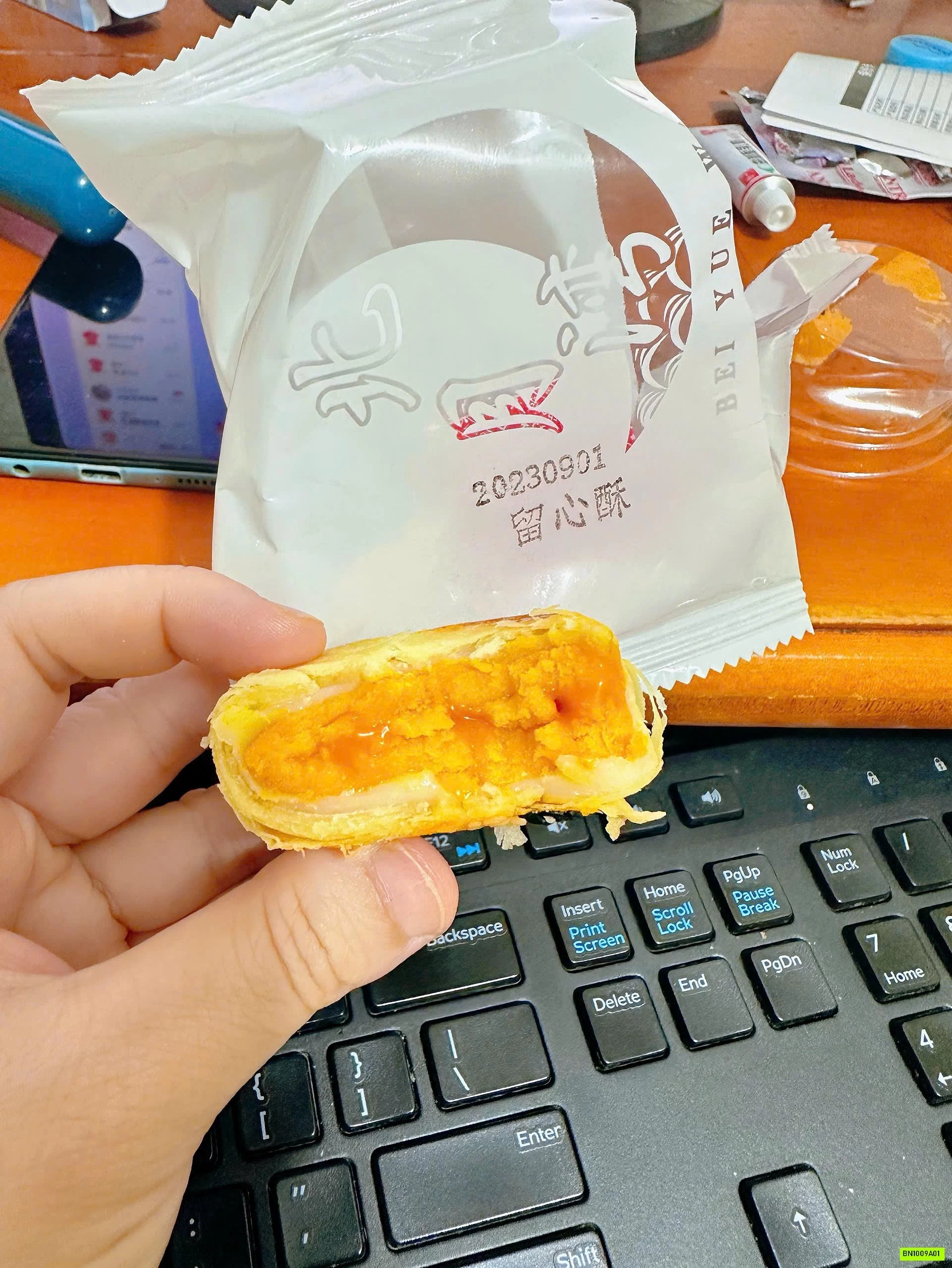 BÁNH TRỨNG CHẢY LIU XIN SU