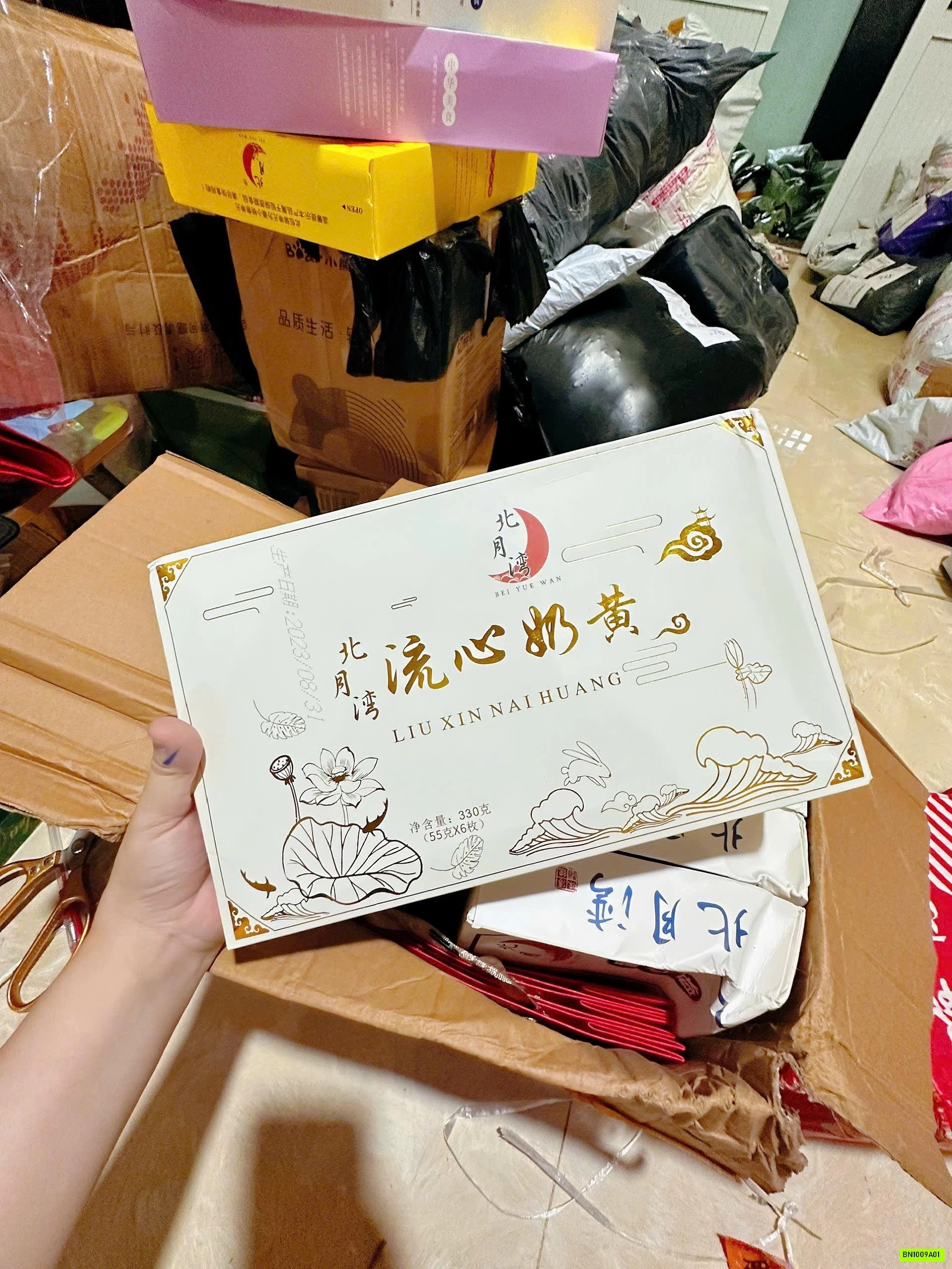 BÁNH TRỨNG CHẢY LIU XIN SU