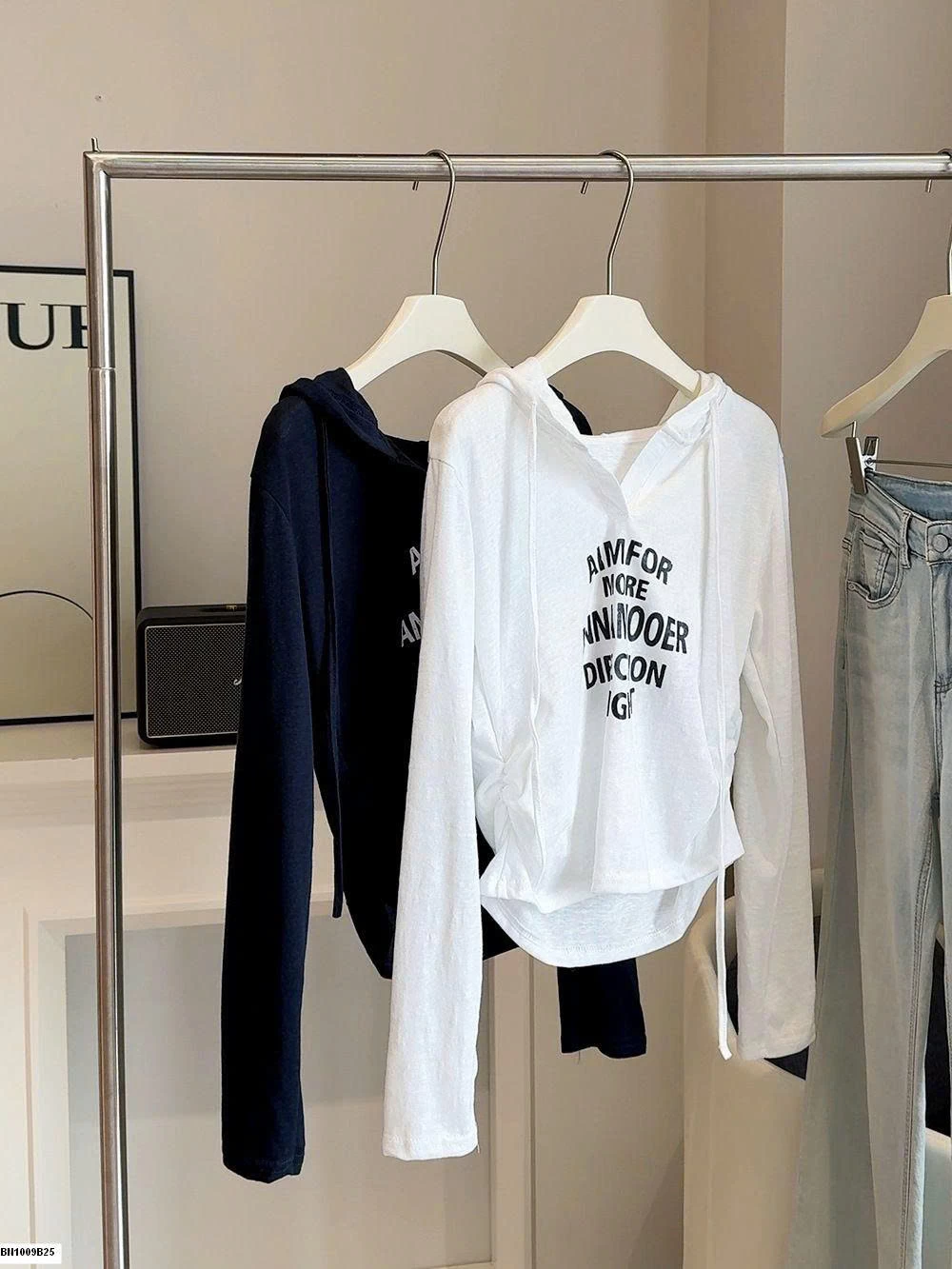 ÁO CHỮ DÀI TAY LIỀN MŨ RÚT EO