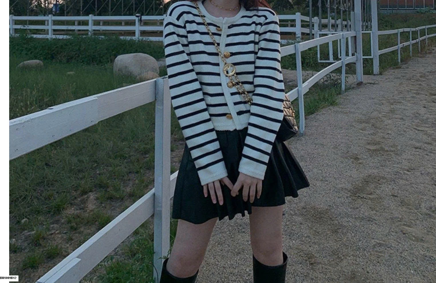 ÁO LEN DỆT KẺ NGANG