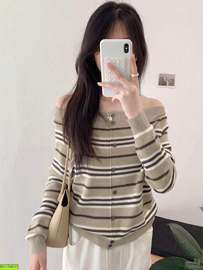 ÁO LEN KẺ NGANG TRỄ VAI
