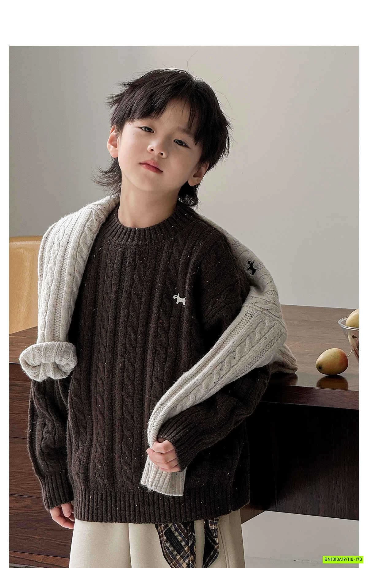 ÁO LEN VẶN THỪNG THÊU LOGO QCCC