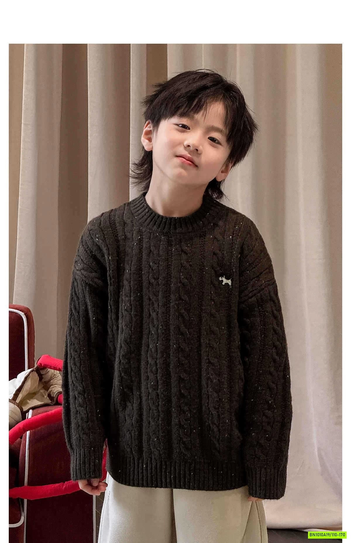 ÁO LEN VẶN THỪNG THÊU LOGO QCCC