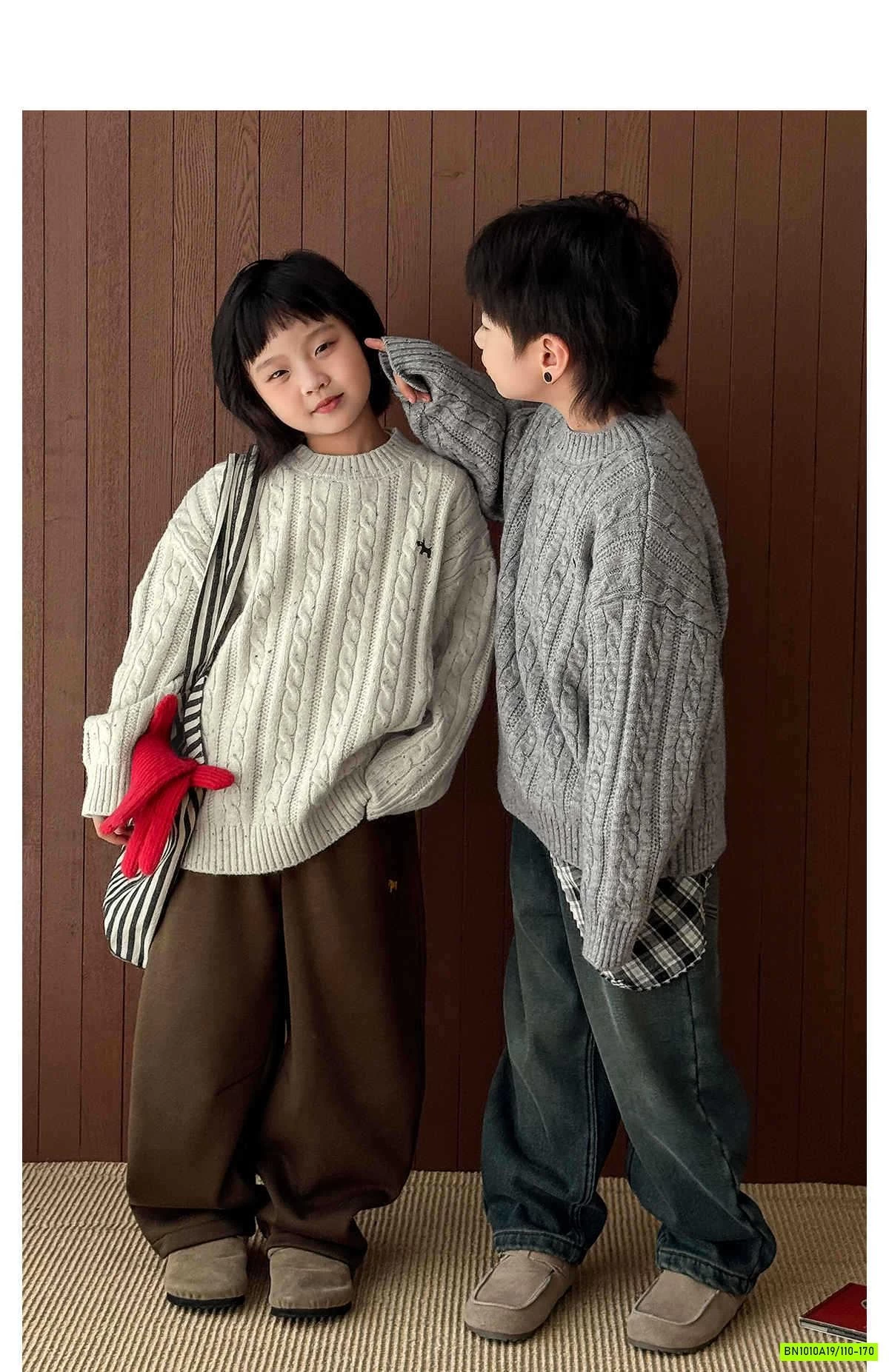 ÁO LEN VẶN THỪNG THÊU LOGO QCCC