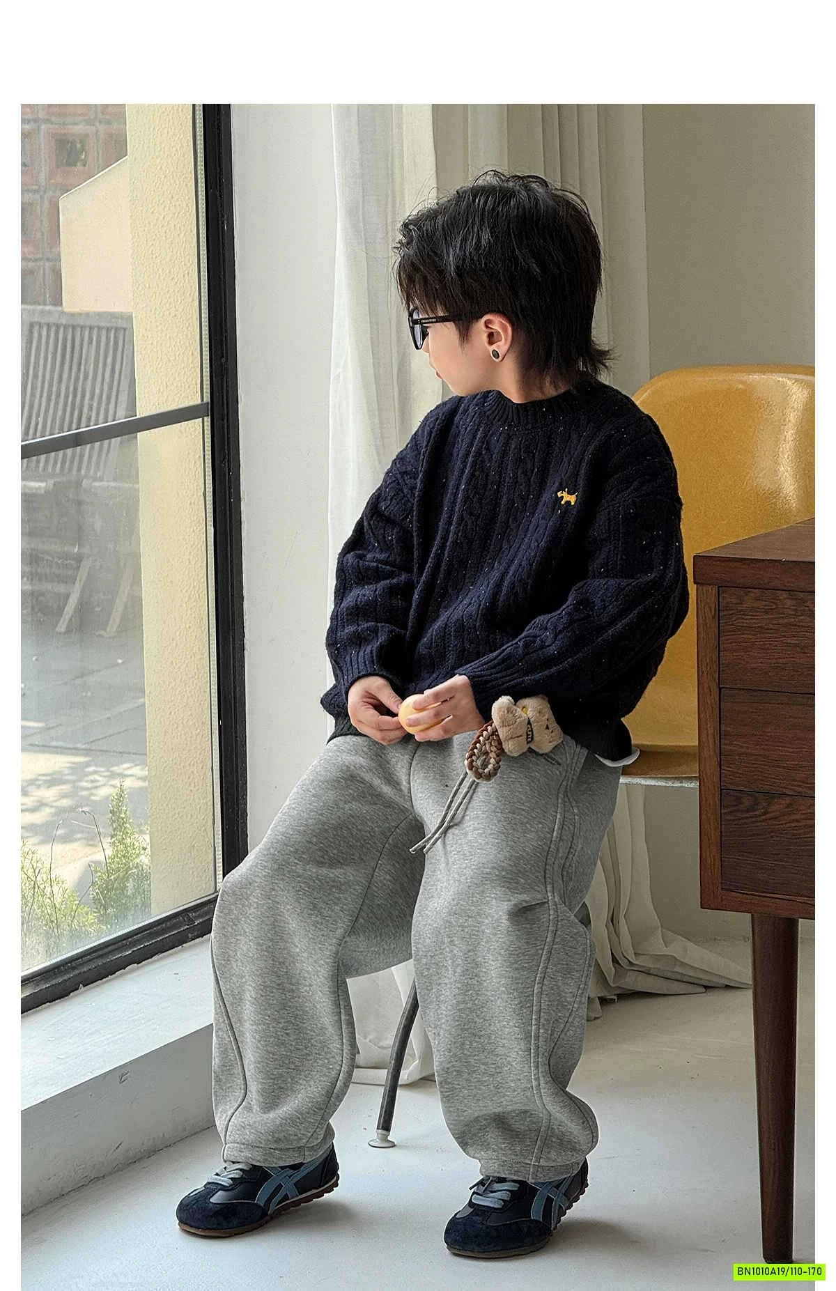 ÁO LEN VẶN THỪNG THÊU LOGO QCCC