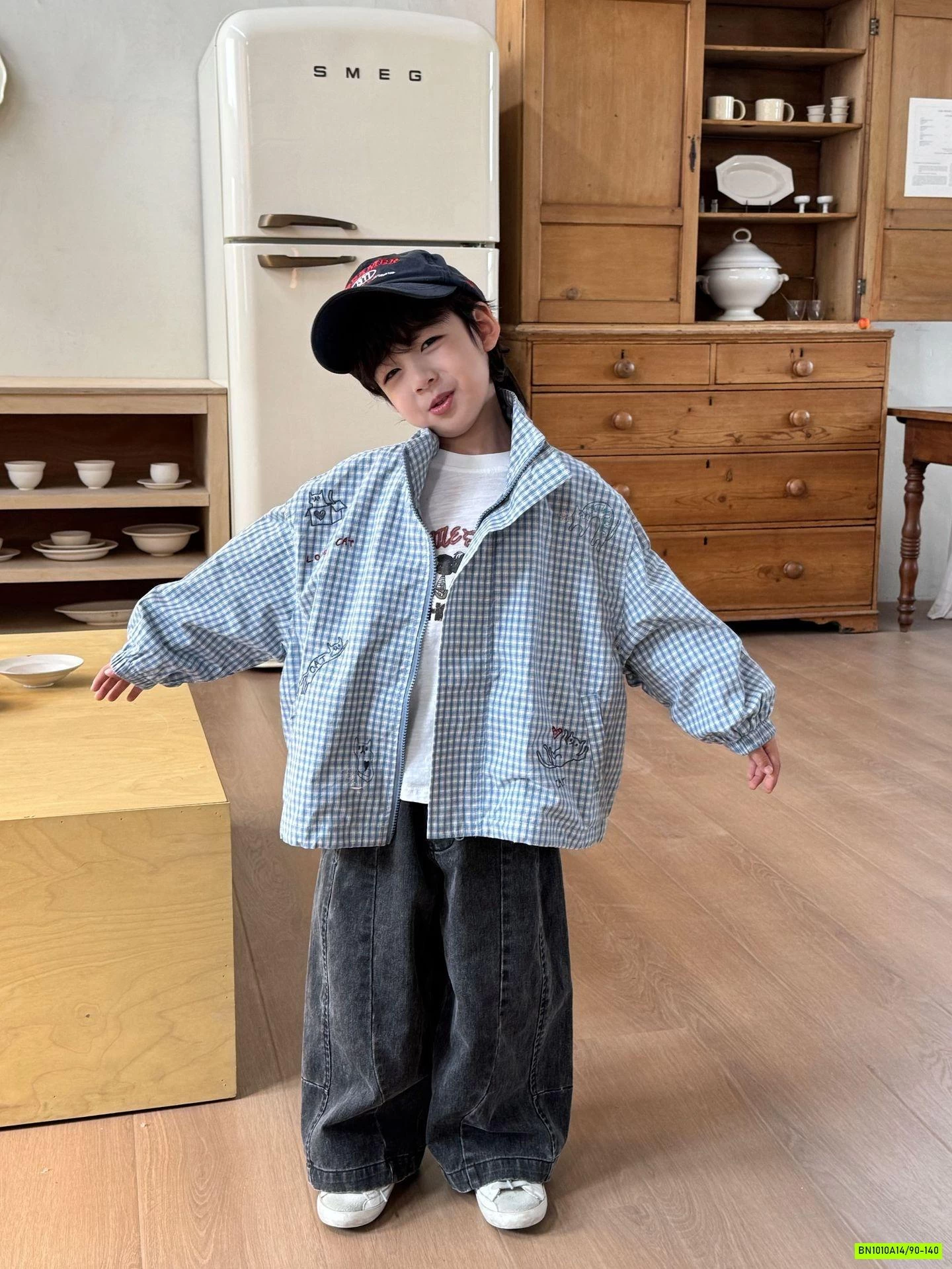 KHOÁC GIÓ CARO XANH