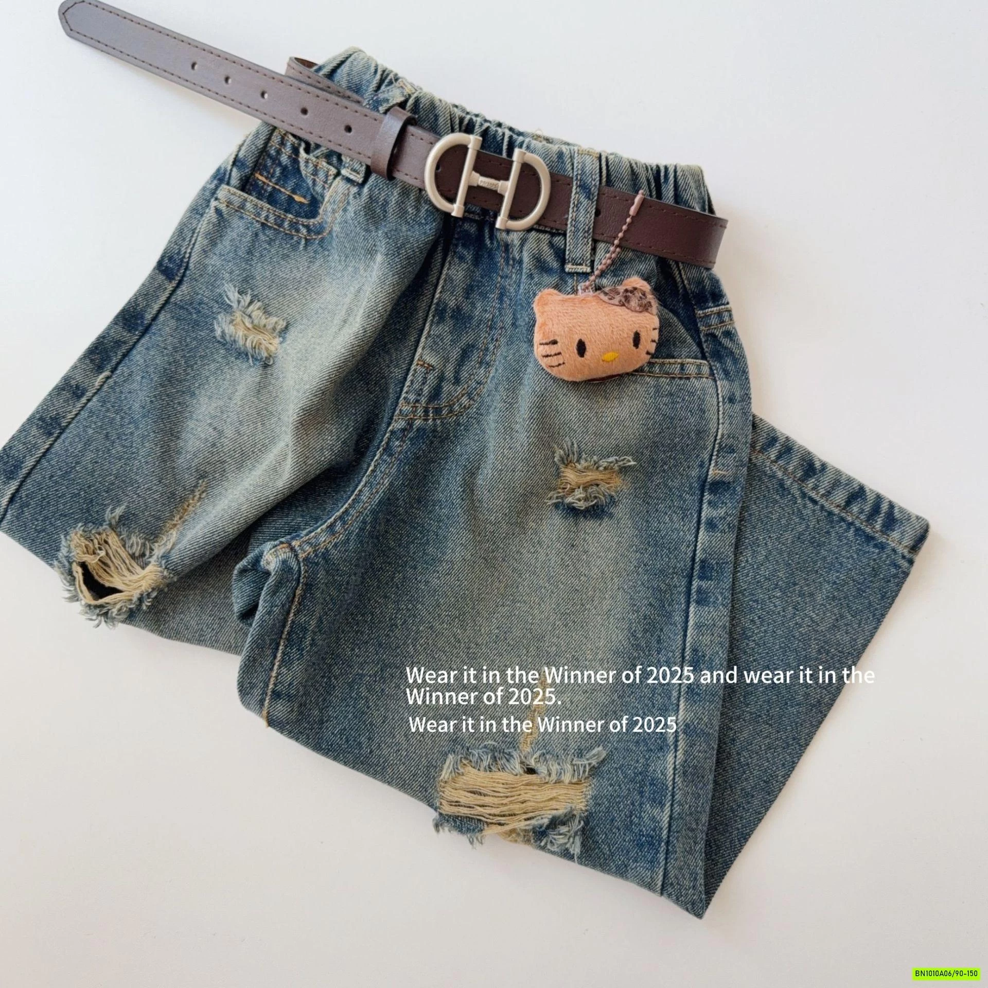 JEANS SUÔNG RÁCH CÁ TÍNH