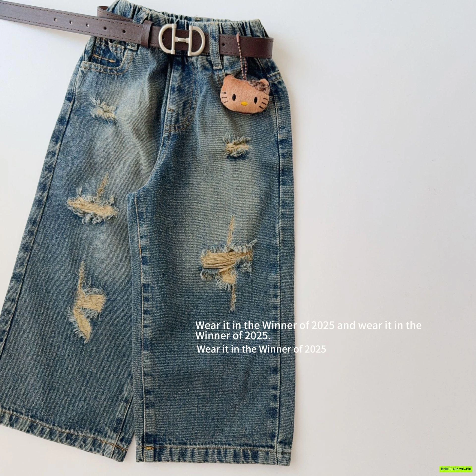 JEANS SUÔNG RÁCH CÁ TÍNH