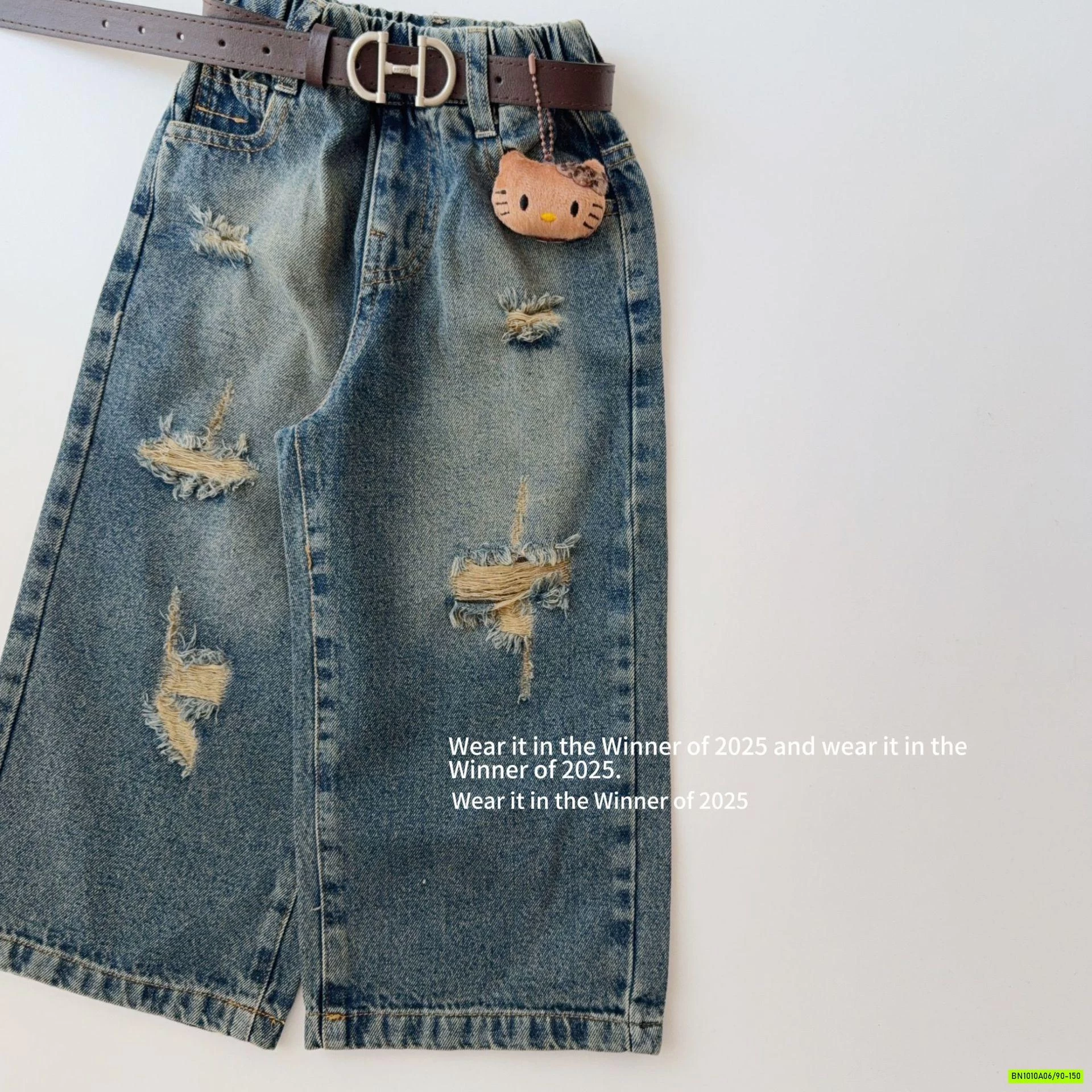 JEANS SUÔNG RÁCH CÁ TÍNH