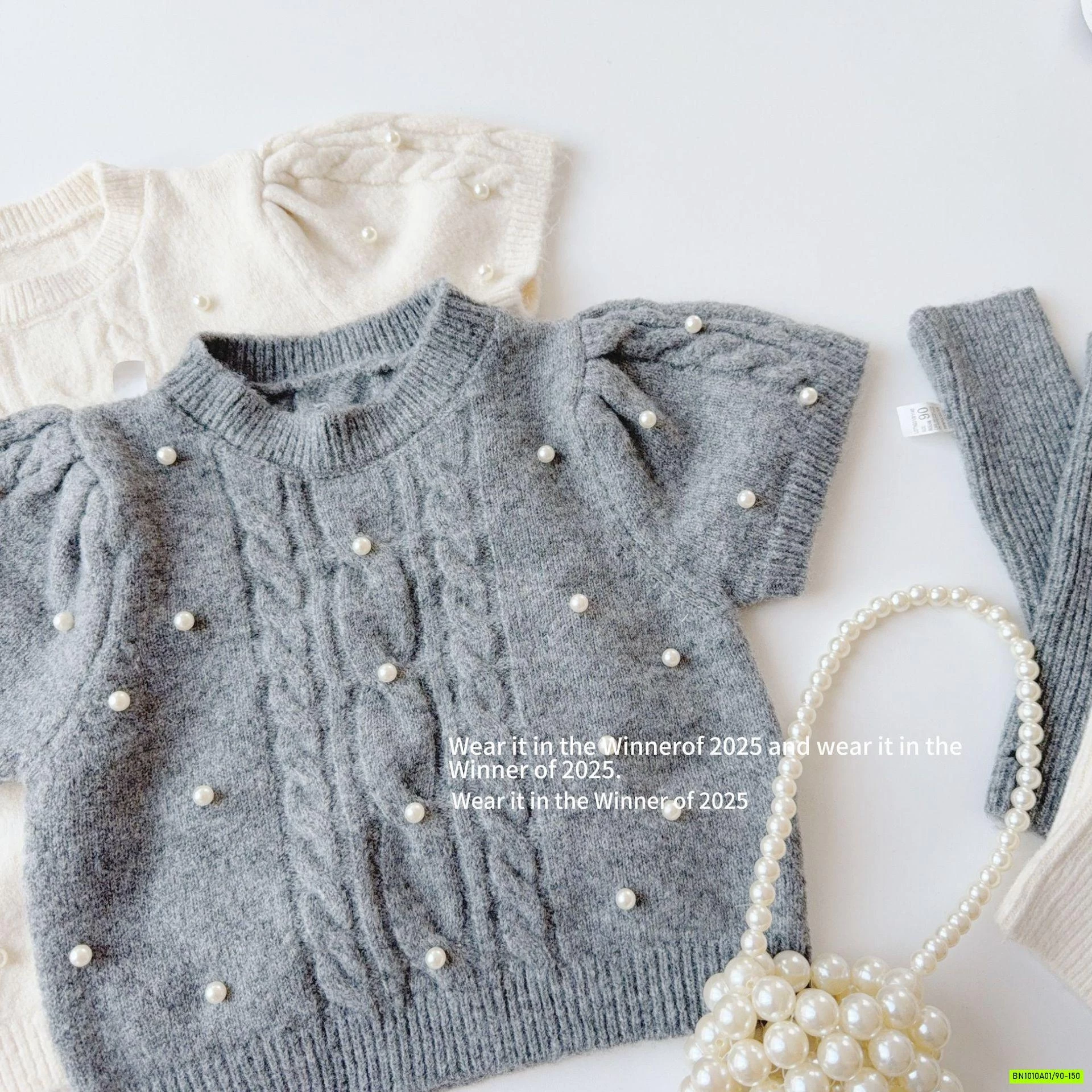 MONTOGHI TAY BỒNG ĐÍNH NGỌC T&QKIDS