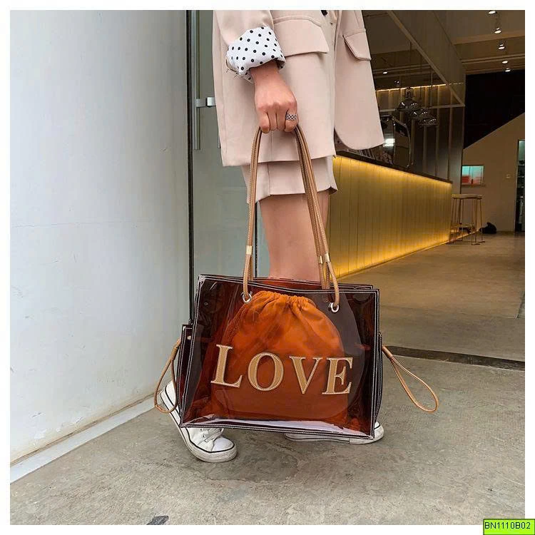 TÚI NHỰA ĐEO VAI IN CHỮ LOVE