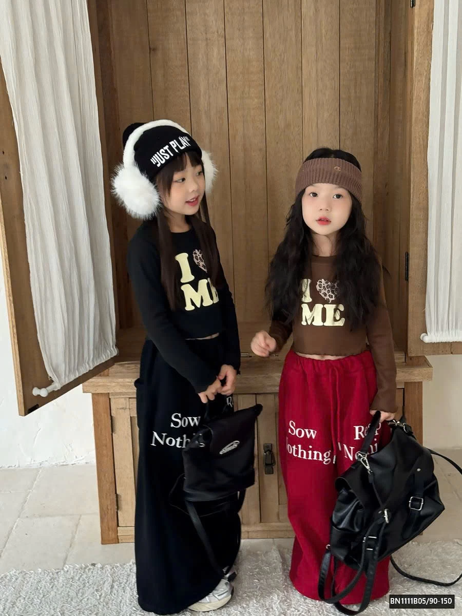 QUẦN NỈ DÁNG RỘNG IN CHỮ