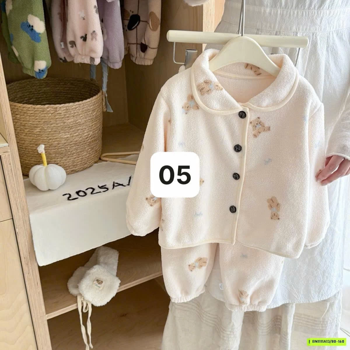 PIZAMA NỈ BÔNG HỌA TIẾT