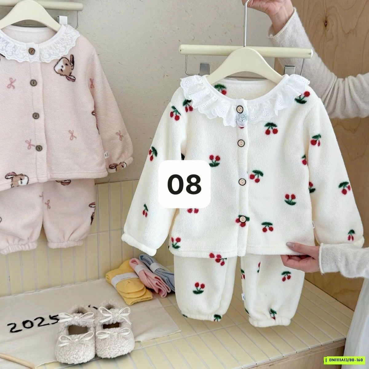 PIZAMA NỈ BÔNG HỌA TIẾT