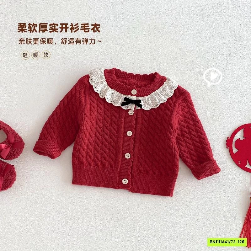 KHOÁC LEN ĐỎ BÉ GÁI CỔ REN