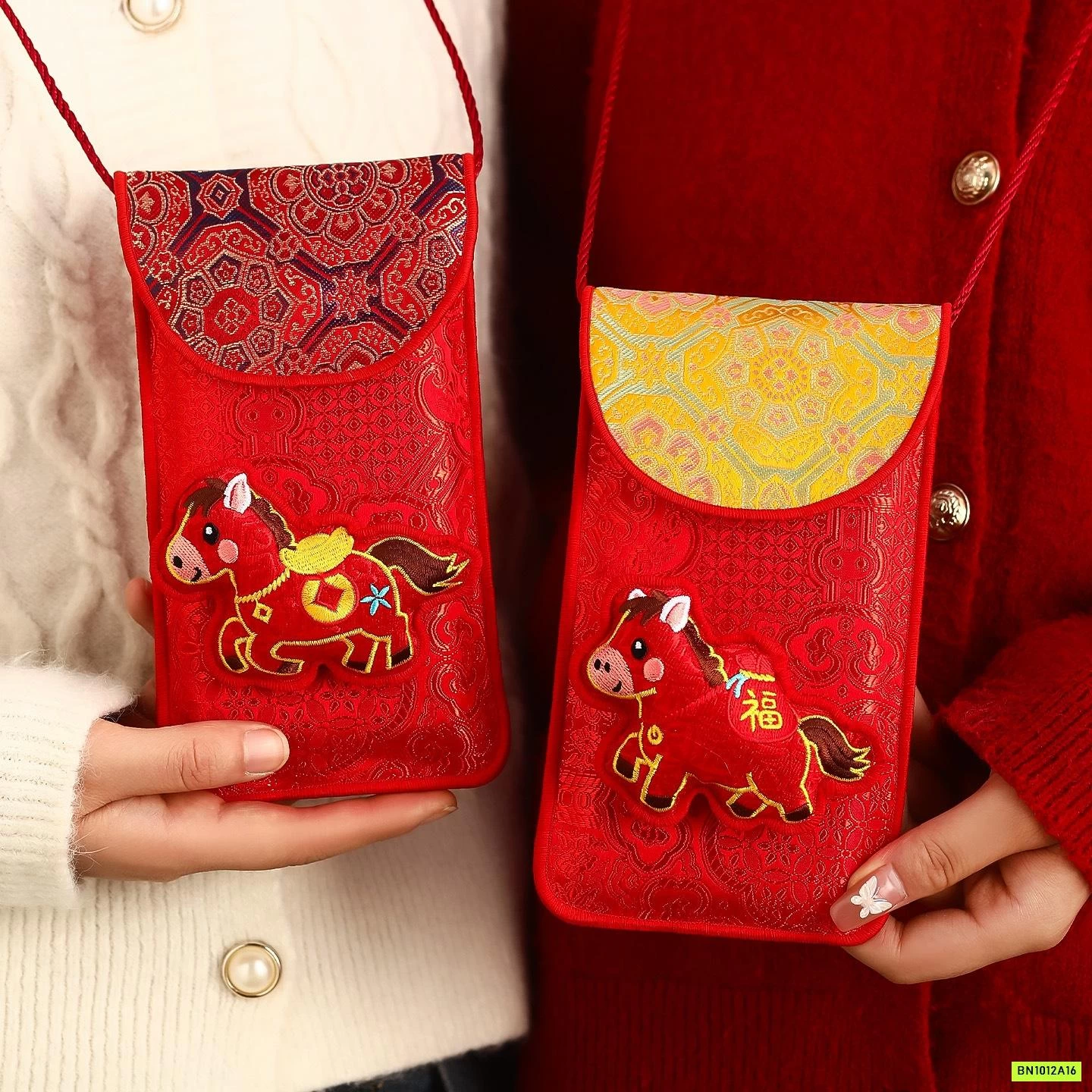 TÚI ĐEO CHÉO MINI ĐỰNG LÌ XÌ