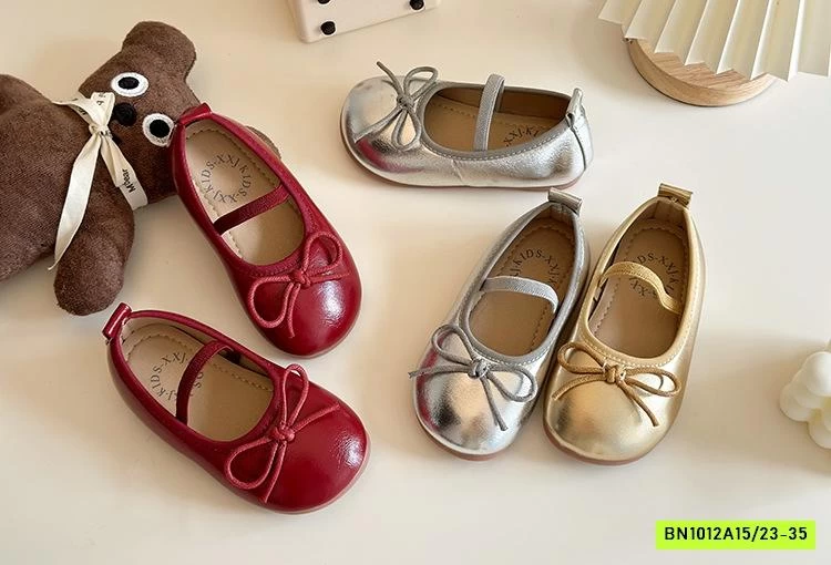 GIÀY BÚP BÊ GẮN NƠ