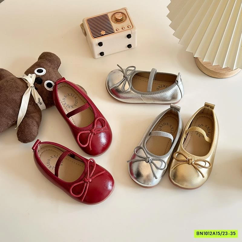 GIÀY BÚP BÊ GẮN NƠ