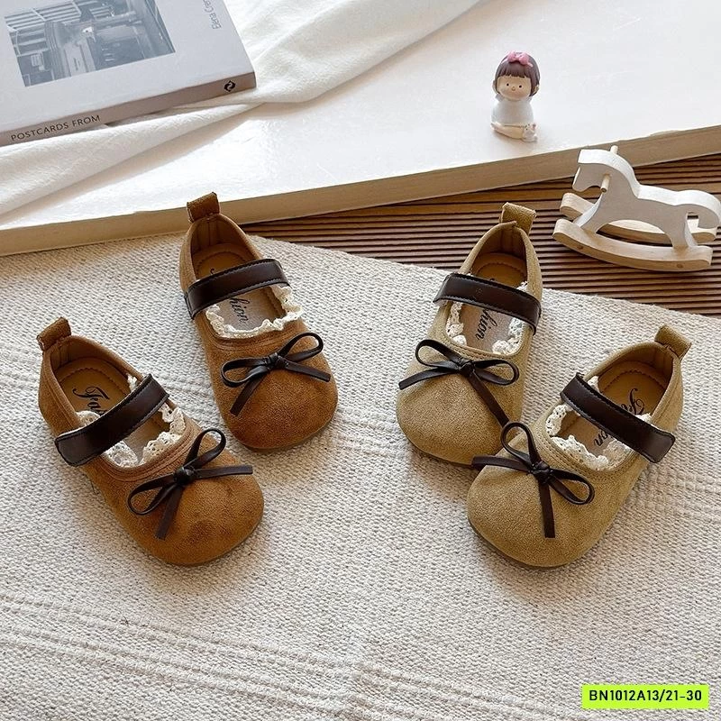 GIÀY BÚP BÊ QUAI NGANG VIỀN REN VINTAGE