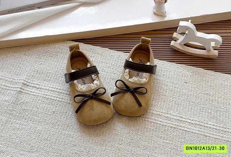 GIÀY BÚP BÊ QUAI NGANG VIỀN REN VINTAGE