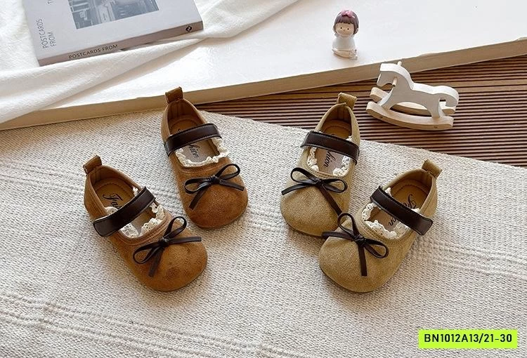 GIÀY BÚP BÊ QUAI NGANG VIỀN REN VINTAGE