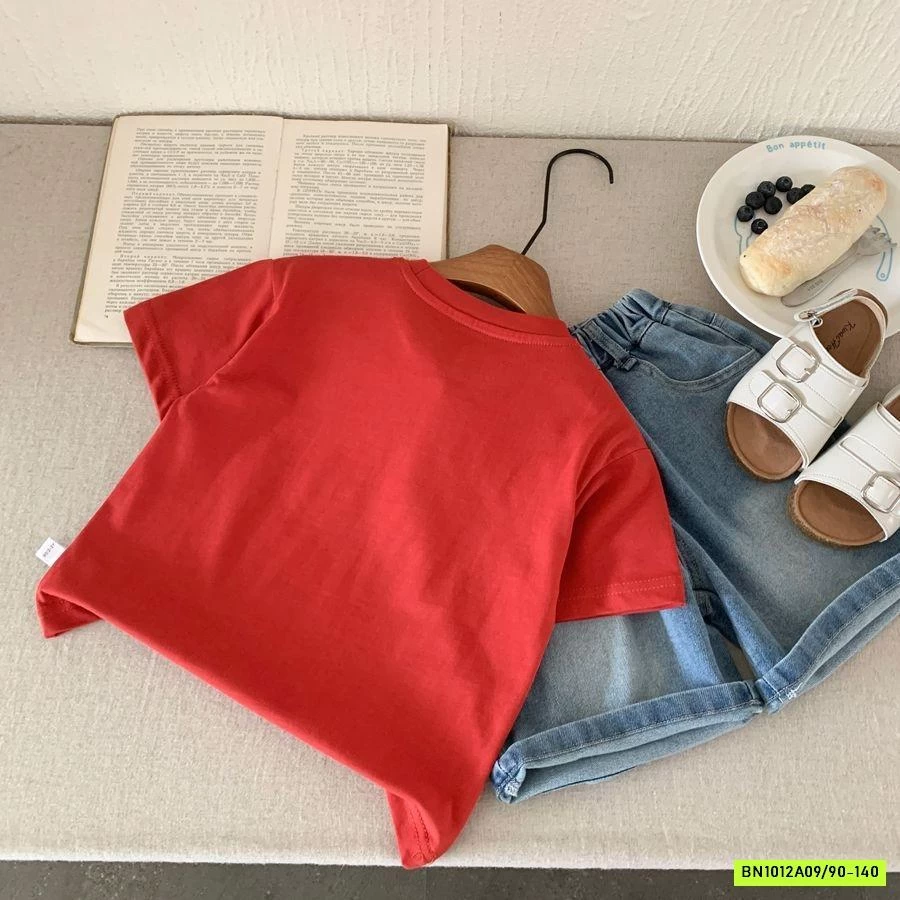 ÁO THUN ĐỎ IN HÌNH RẮN SẮC MÀU
