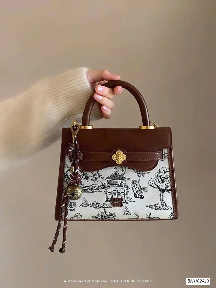 TÚI CHIO 2ND NÂU CHAMR CÚN