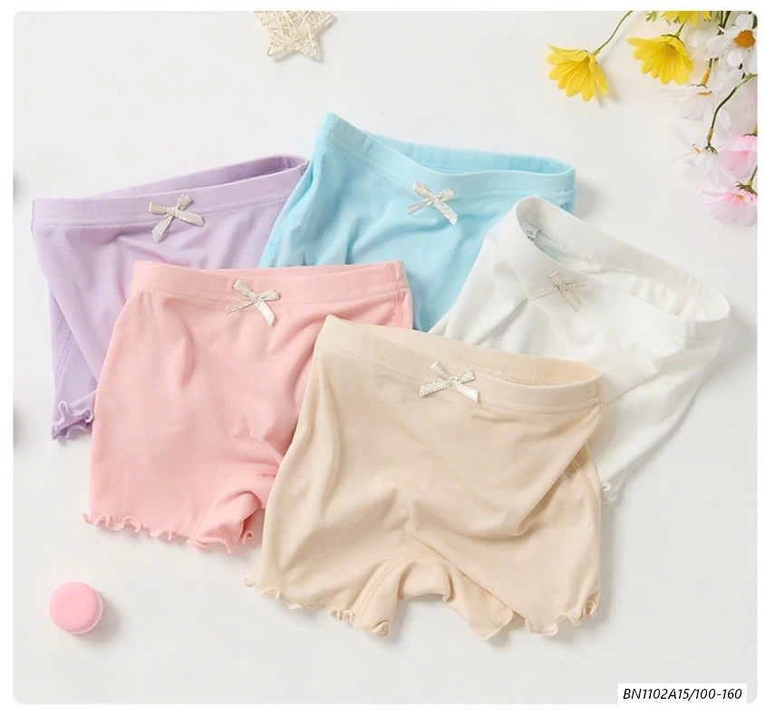 SÉT 2 QUẦN ĐÙI MẶC TRONG VÁY BG