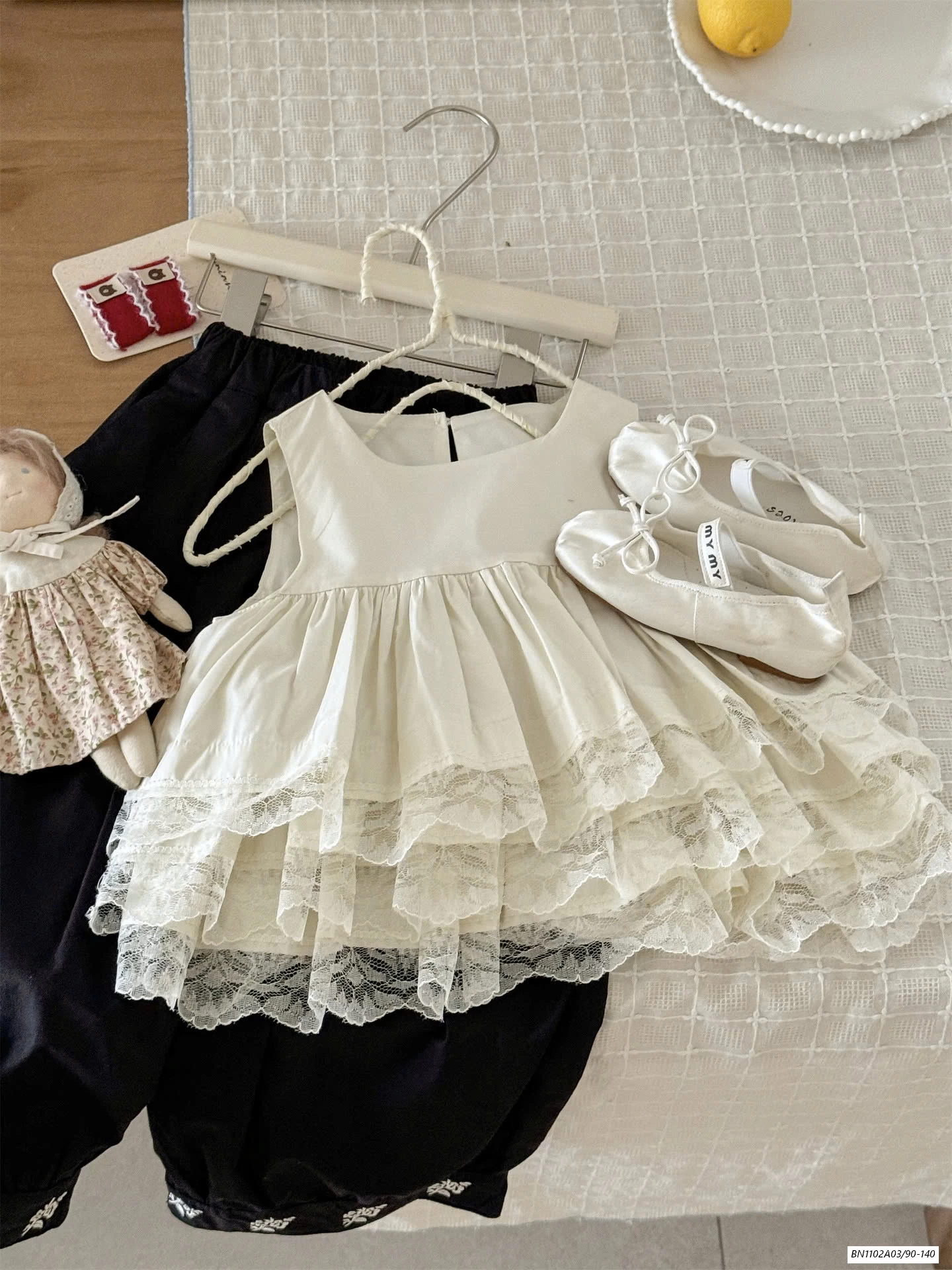 ÁO BBD MIX QUẦN SUÔNG CHẤM BI