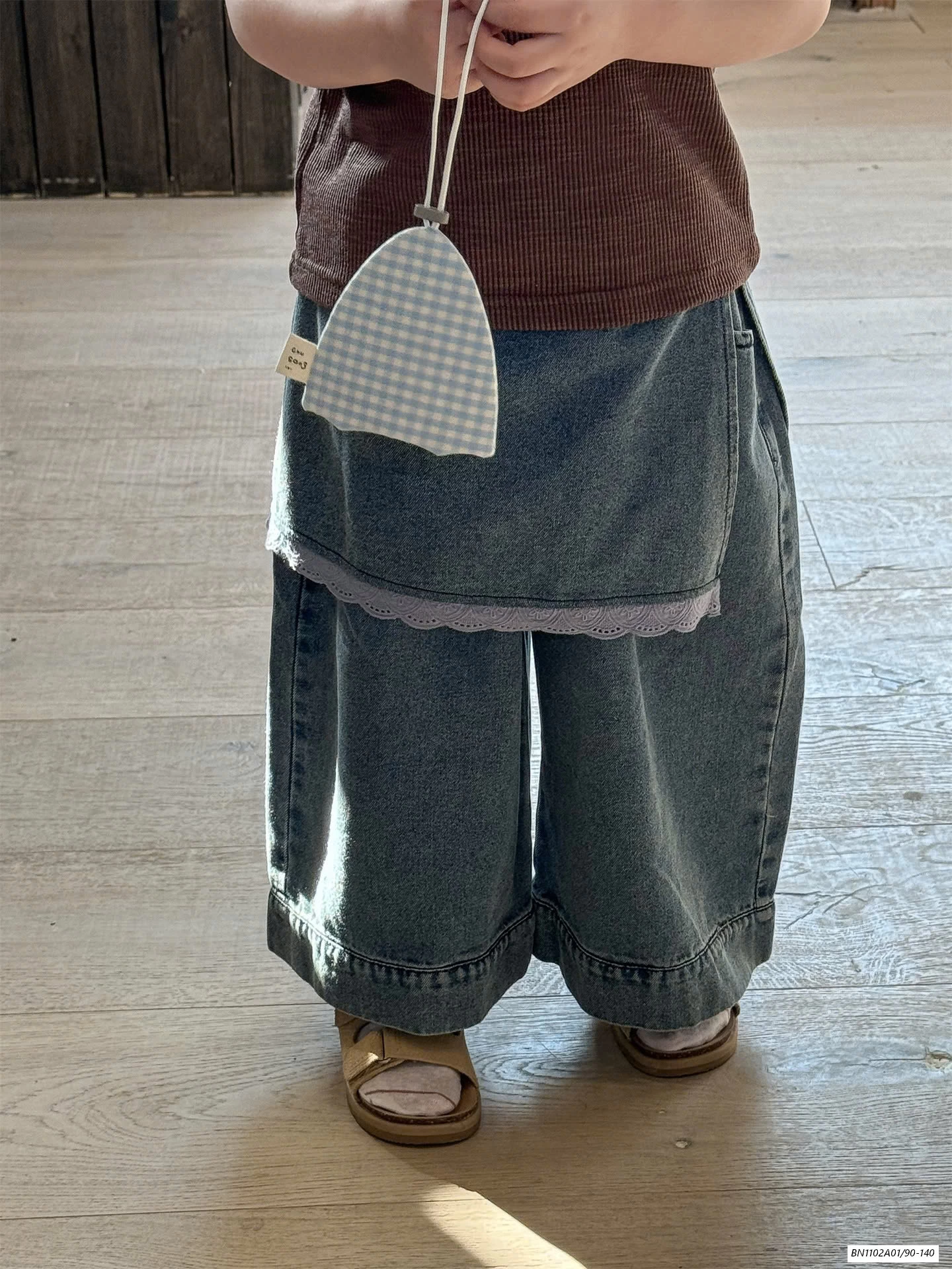 SÉT ÁO GÂN CỔ REN MIX JEANS SUÔNG