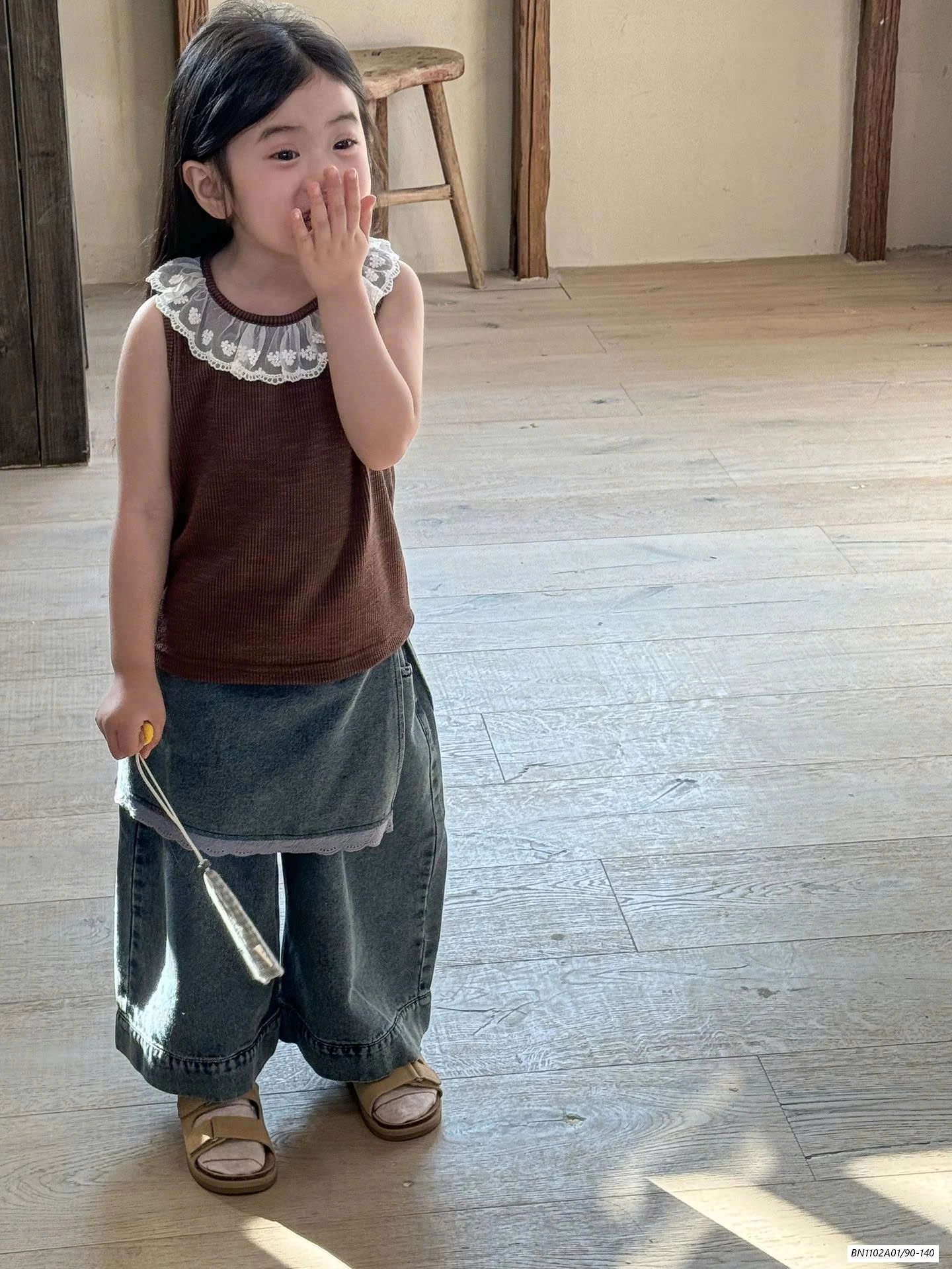 SÉT ÁO GÂN CỔ REN MIX JEANS SUÔNG