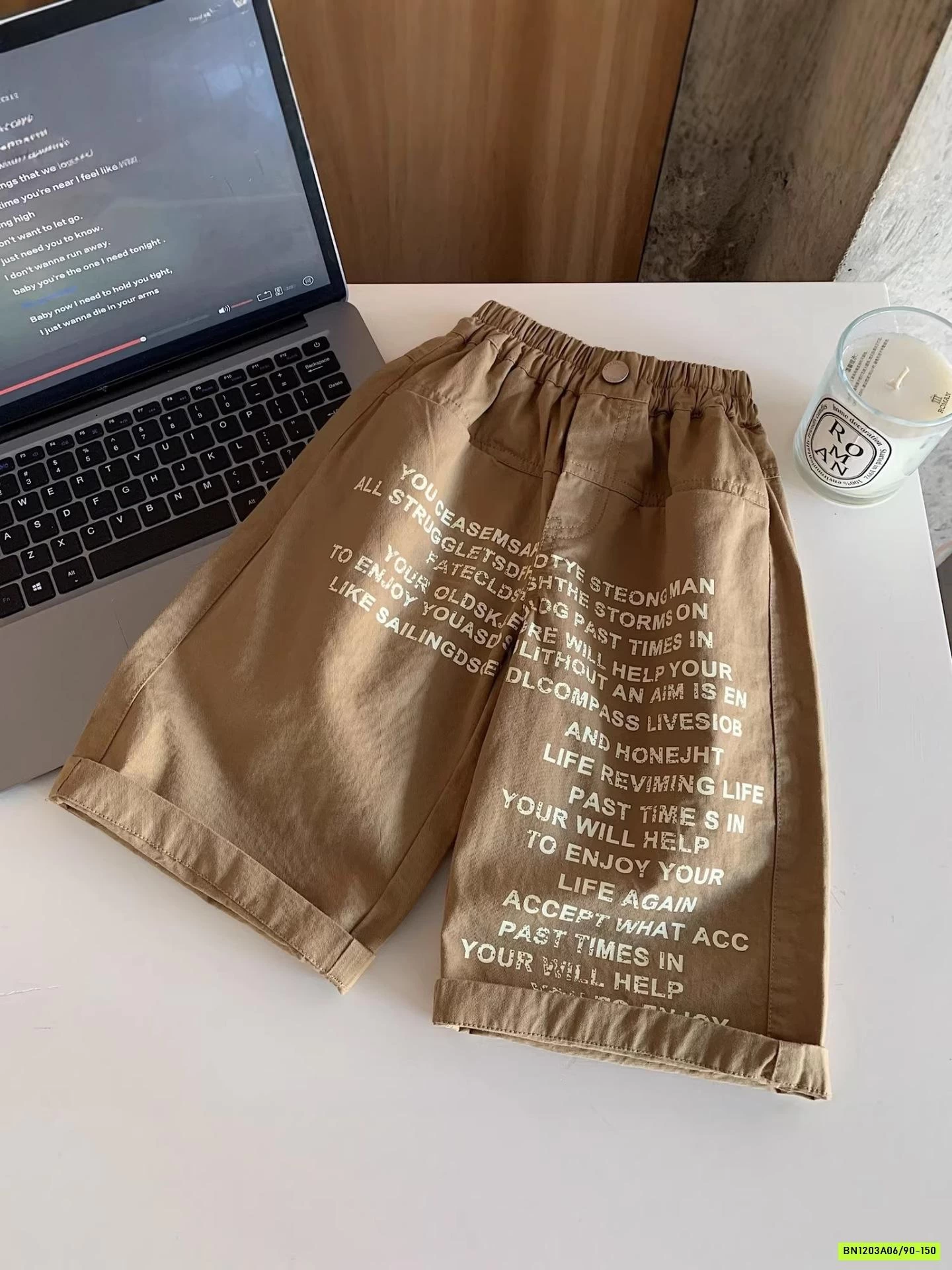 QUẦN SUÔNG IN CHỮ