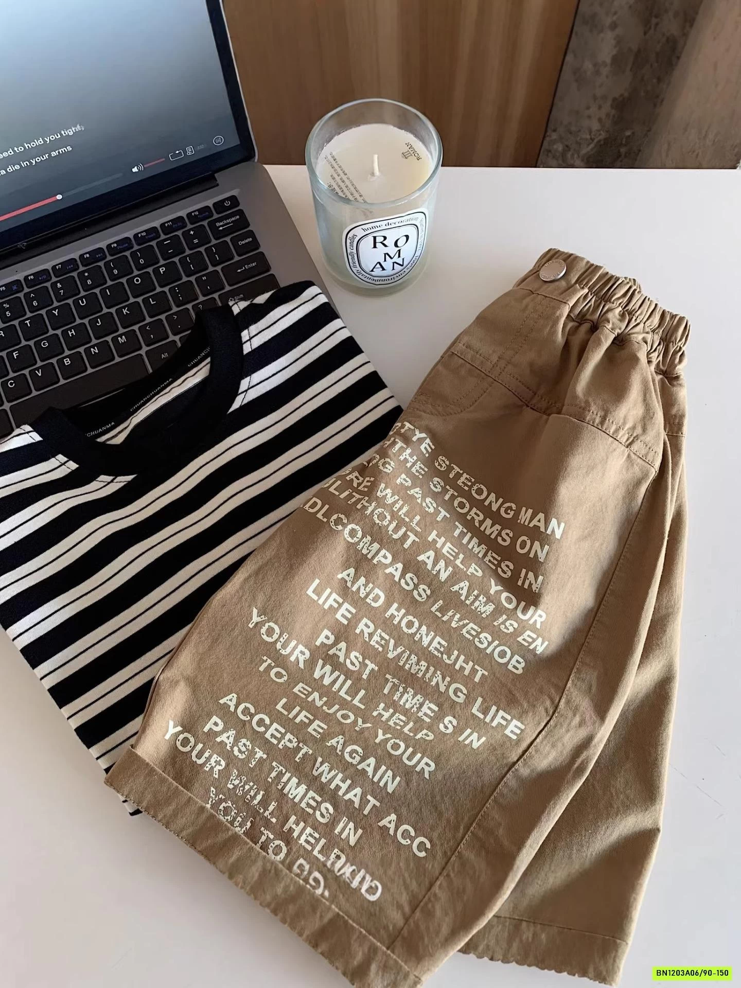 QUẦN SUÔNG IN CHỮ