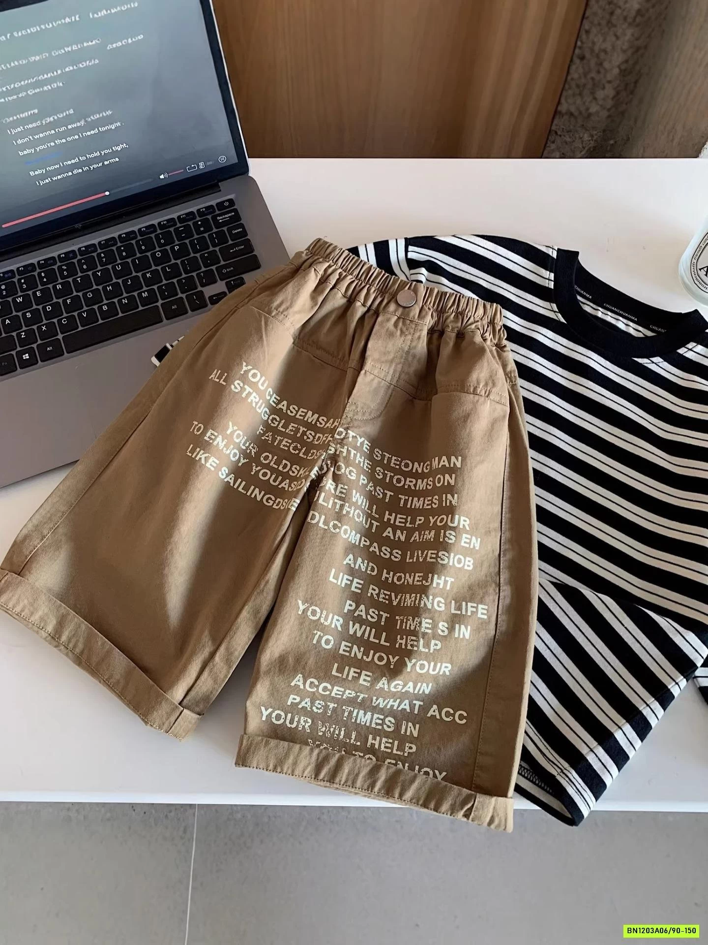 QUẦN SUÔNG IN CHỮ