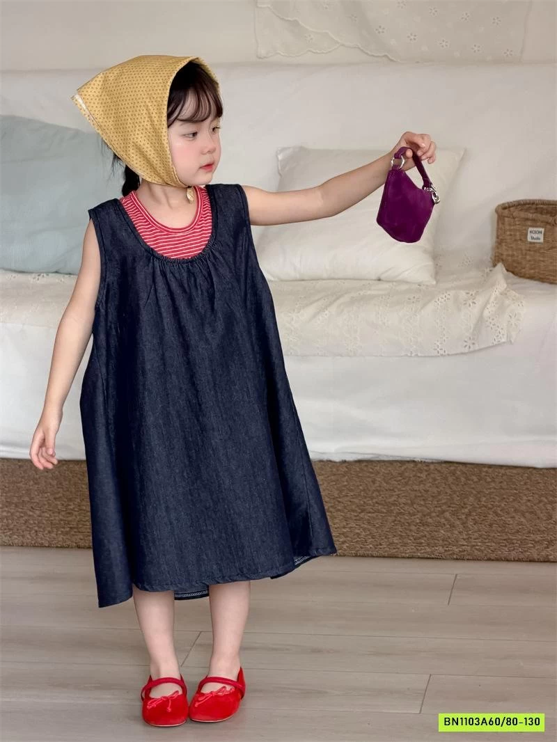 ĐẦM DENIM MIX ÁO KẺ ĐỎ