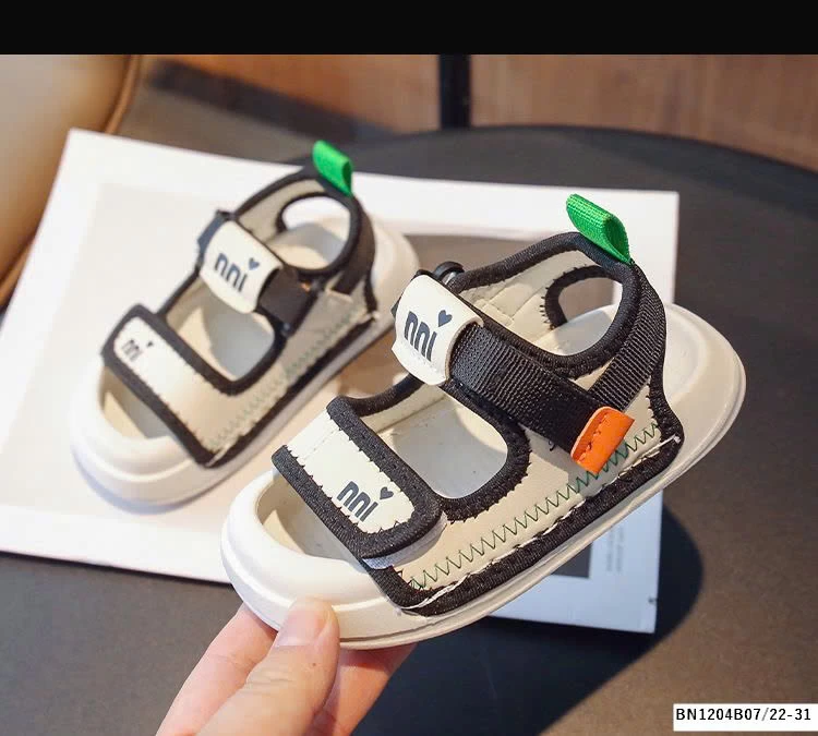 SANDAL HỌC SINH QUAI DÁN